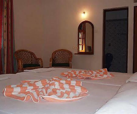 D'Souza'S Holiday Homes Candolim Esterno foto
