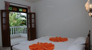 D'Souza'S Holiday Homes Candolim Esterno foto